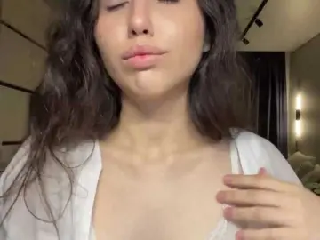 LorenaBarbozaのBongacamsで高画質ウェブカメラ