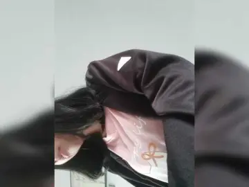Selinababy99のBongacamsで人気のアダルト配信