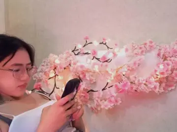 MyrleHenggelerのBongacamsでライブチャット