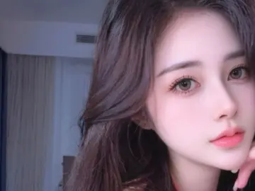 AgelaHuiのLivejasminで今すぐ視聴可能なセックスカム