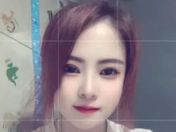 YiQiaoのLivejasminで高画質ウェブカメラ