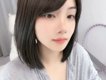 ZoeVivaのLivejasminで今すぐ視聴可能なセックスカム