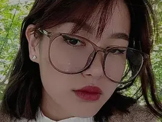 AsianLolaのStreamateで人気のアダルト配信