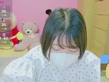 _usya_2525のStripchatで今すぐ視聴可能なセックスカム
