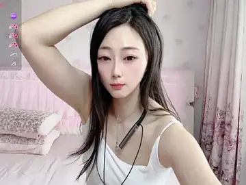 anjila888のStripchatで高画質ウェブカメラ
