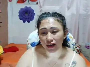 Filipina_DesireのStripchatでアダルトカメラ配信
