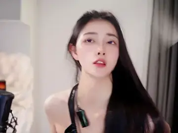 Ocean--LiliのStripchatでセックスカメラ