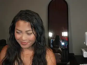 BubbleliyahのStripchatでライブセックス映像