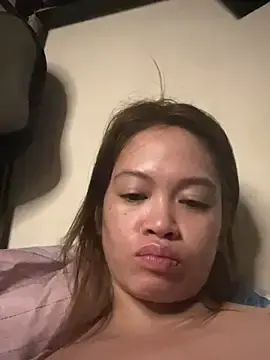 pinay4uwithagoodheartのStripchatでセックスカメラ