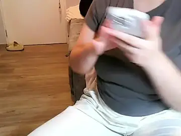 iamMalixxxのStripchatで高画質ウェブカメラ
