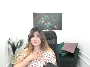 AnneTLiのStripchatで今すぐ視聴可能なセックスカム