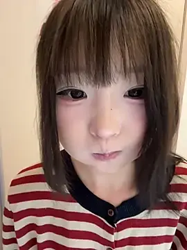 lelebaybay888のStripchatでヌードカメラ