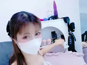 -Nyanko-chan-のStripchatでセックスチャット