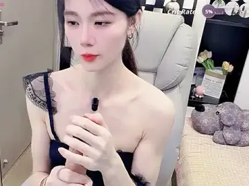 Yueyue-MMのStripchatでアダルトカメラ配信