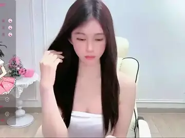 Yaooooo-YのStripchatで人気のアダルト配信