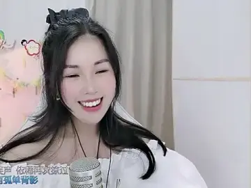 HK_angelchloeのStripchatでライブチャット
