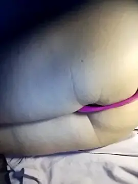 -sansan-のStripchatでセックスカメラ