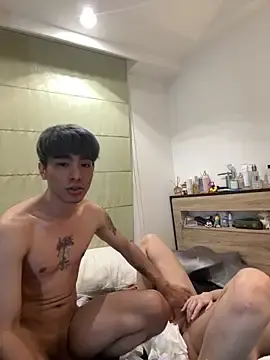 tw_feibabyのStripchatでアダルトビデオチャット