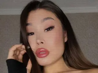 AizaXoのXlovecamでセックスチャット