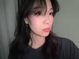 CatherinaKickerのXlovecamで無料ポルノカメラ